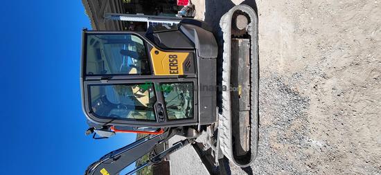 Miniexcavadora VOLVO ECR58D