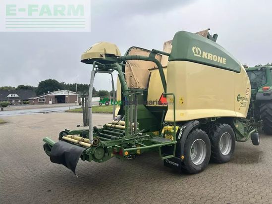 Empacadora gigant - Krone - cf155 xc extreme
