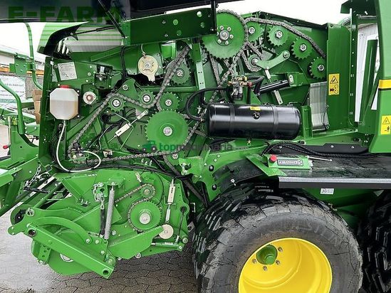 Empacadora gigant - John Deere - c441r