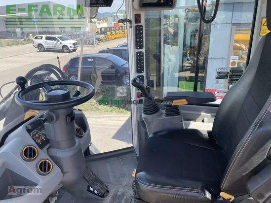 Minicargadora - JCB - 435 s agri