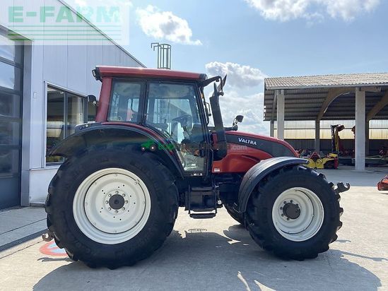 Tractor agrícola - Valtra - n 121 hi-tech