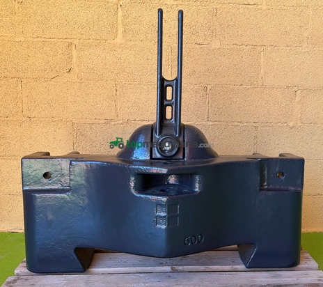 CONTRAPESA TRIPUNTAL DE ACERO FUNDIDO 600 KG