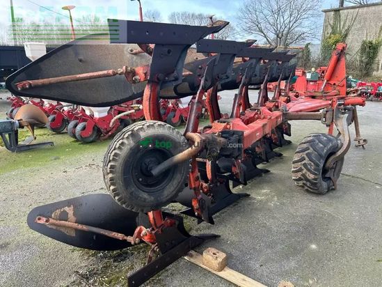 Arado - Kuhn - master 122