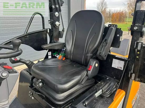 Minicargadora -  - giant g2700hd+