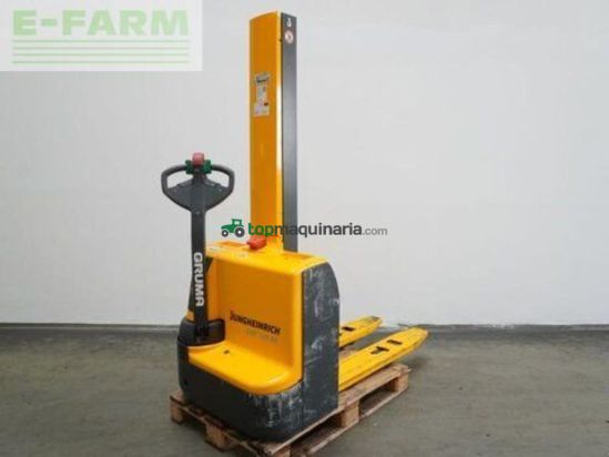 Elevadora - Jungheinrich - emc 110 rk