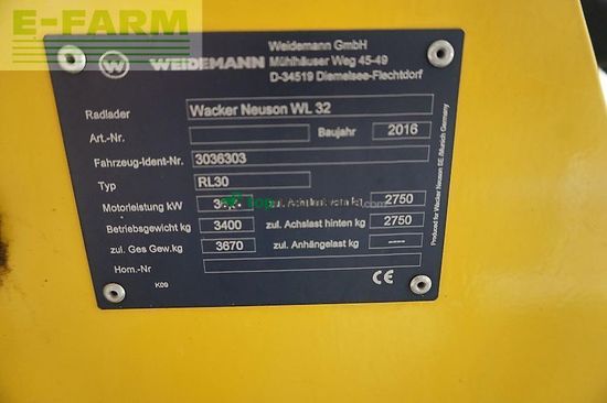 Minicargadora - Weidemann - wacker wl32