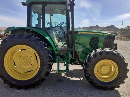Tractor agrícola - John Deere - 6320