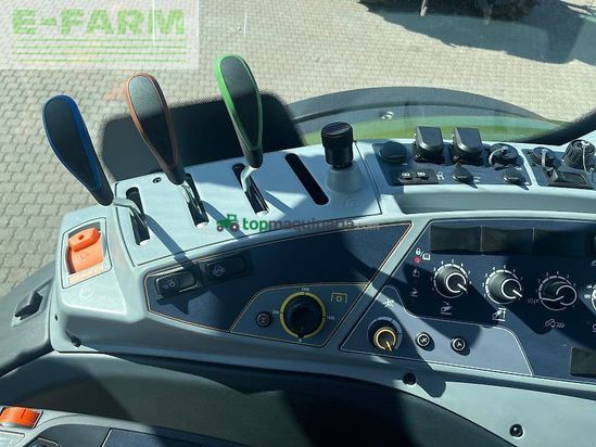 Tractor agrícola - Valtra - n 155 a mit fl. anbauteil und rüfa