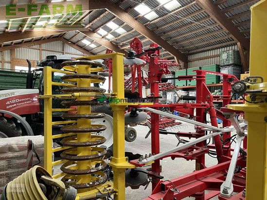 Cultivador - Pöttinger - synkro 4030