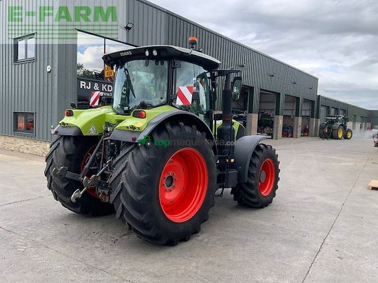 Tractor agrícola - Claas - 650 arion tractor (st25367)
