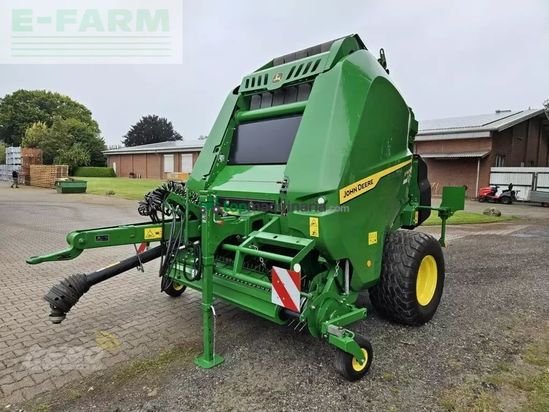 Empacadora gigant - John Deere - v461m