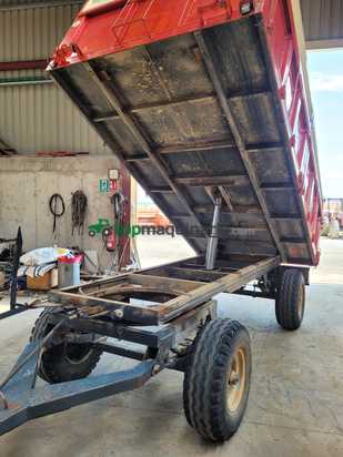 Remolque agrícola Santamaria 9000 kgs