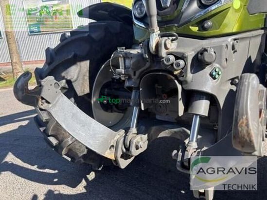Tractor agrícola -  - g 135 a 1b9