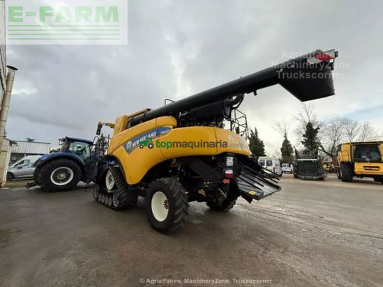 Cosechadora de Cereal - New Holland - cr 8.80