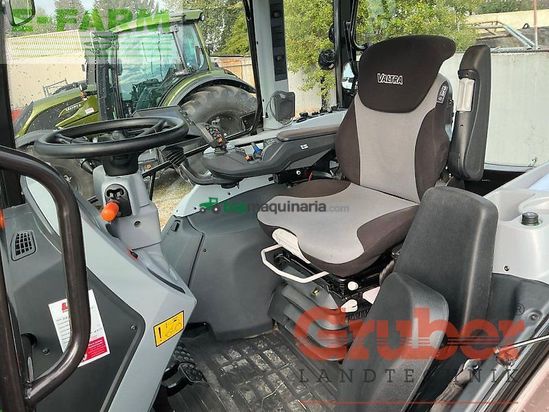 Tractor agrícola - Valtra - g 135 v 1b9