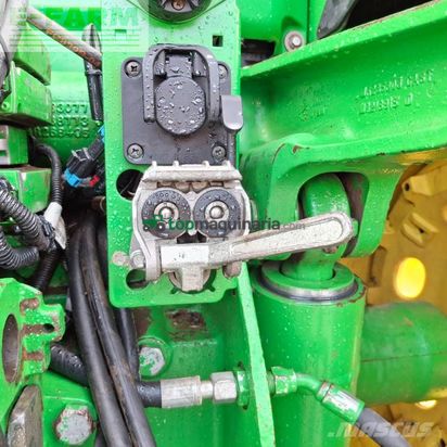 Tractor agrícola - John Deere - 8245 r
