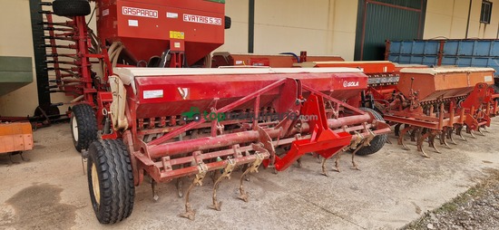 Sembradora en línea convencional - Sola - Trisem 