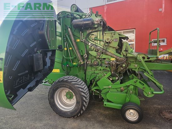 Empacadora gigant - McHale - v 660
