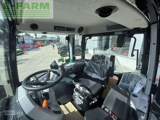 Tractor agrícola - Valtra - g135 versu