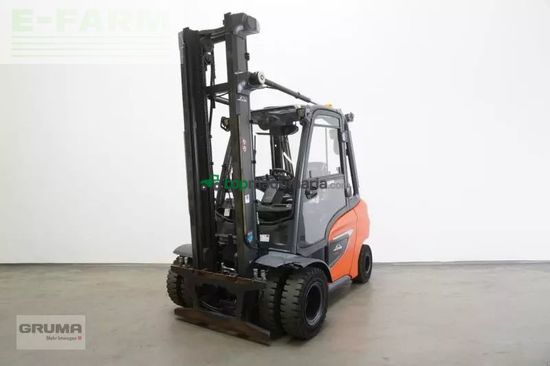 Elevadora - Linde - h 30 d 1202