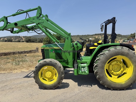 Tractor agrícola - John Deere - 6400 Bajo Perfil