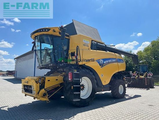 Cosechadora de Cereal - New Holland - cr 8.90