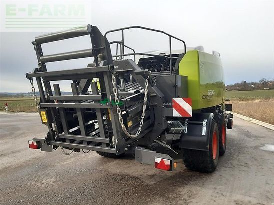 Empacadora gigant - Claas - quadrant 5200 fc evolution