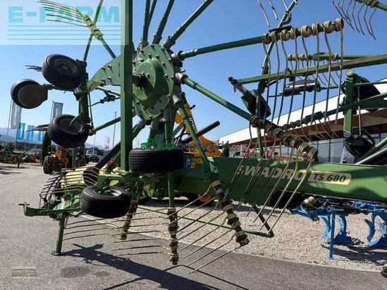 Rastrillo - Krone - swadro ts 680