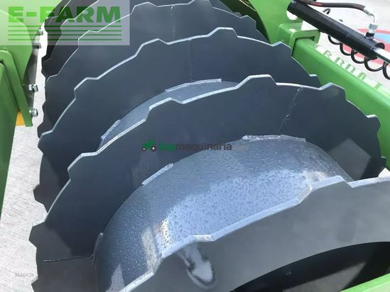 Esparcidor -  - silowalze 3m hydr.