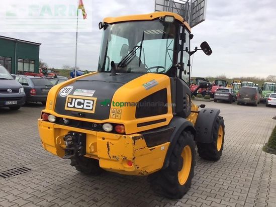 Telescopica - JCB - tm 220