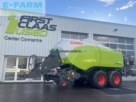 Empacadora gigant - Claas - quadrant 5300 rf t+st
