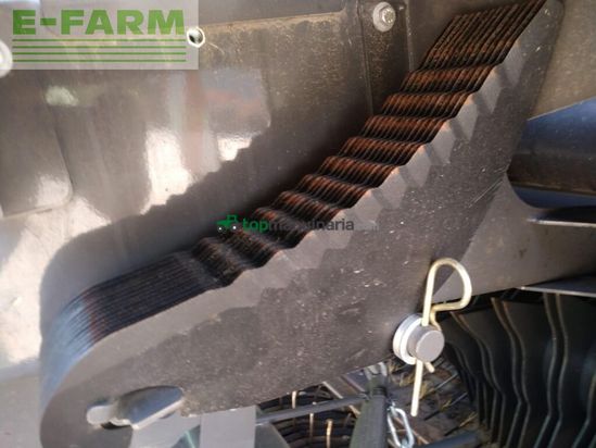 Empacadora gigant - Claas - rollant 520 rc