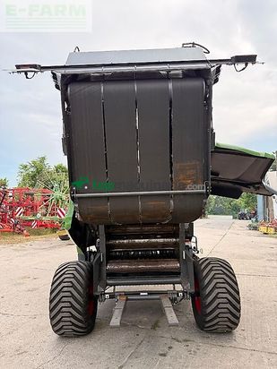 Empacadora gigant - Fendt - rotana 180v xtra cut welger