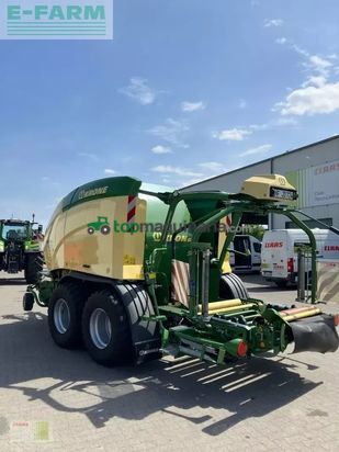 Empacadora gigant - Krone - comprima cv150 xc plus