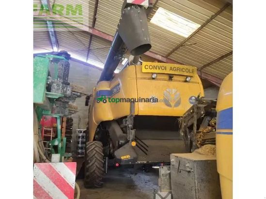 Cosechadora de Cereal - New Holland - cx8-70