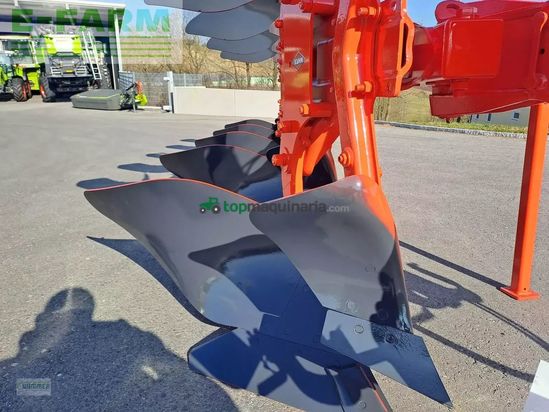 Arado - Kuhn - vari master 123