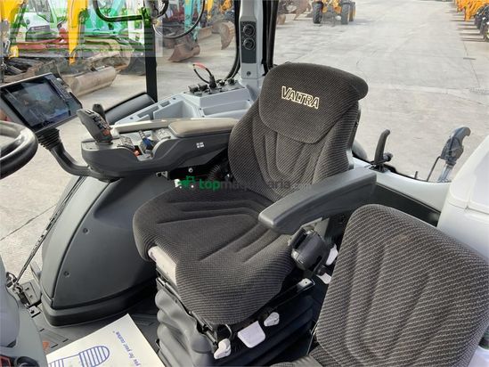 Tractor agrícola - Valtra - n174 unlimited direct tractor (st27789)