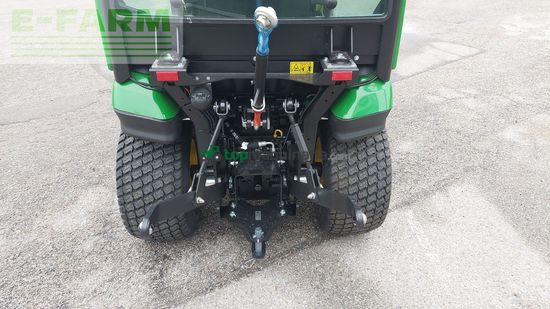 Tractor agrícola - John Deere - 1026R