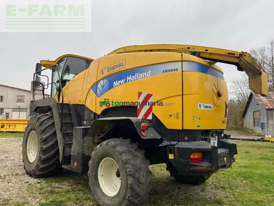 Cosechadora de Cereal - New Holland - fr 9040