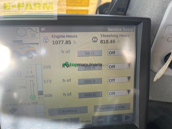 Cosechadora de Cereal - New Holland - CR9.90