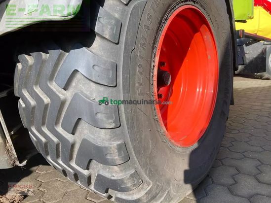 Empacadora gigant - Claas - rollant 455 uniwrap