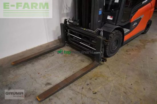 Elevadora - Linde - e 25 l 1252-01