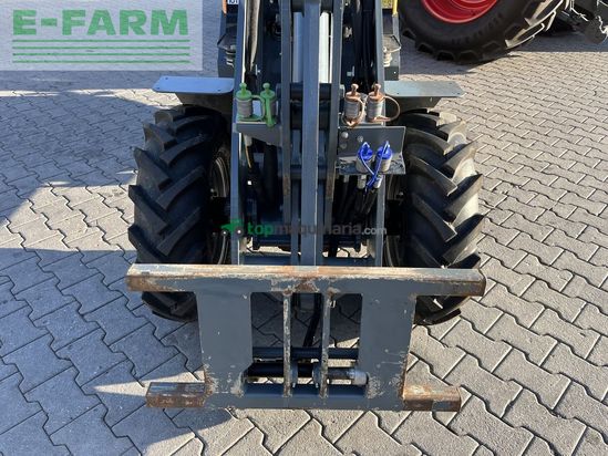 Minicargadora - Giant - 2300hd mit vierkant aufnahme