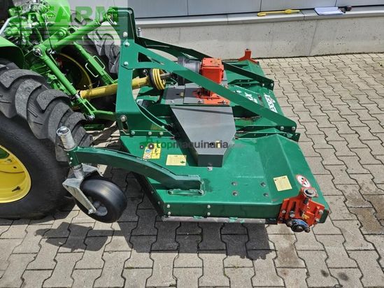 Tractor agrícola - John Deere - 3045r