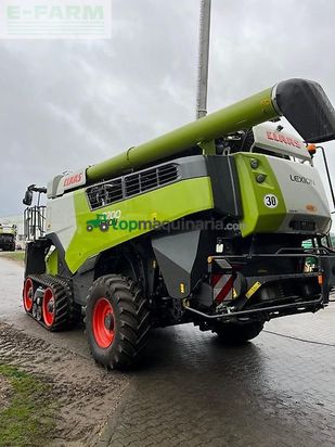 Cosechadora de Cereal - Claas - lexion 8700 tt