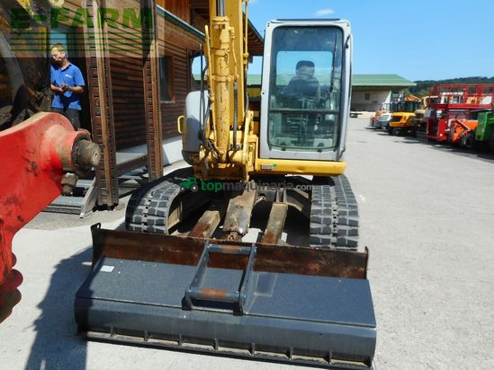 Excavadora - Kobelco - new holland e80-1es mit powertilt ( 8.290kg )