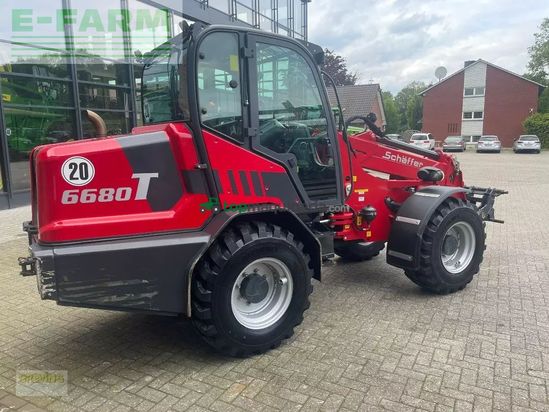 Minicargadora - Schaffer - 6680t