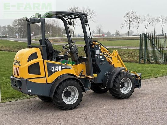 Minicargadora - Gehl - al340 kniklader