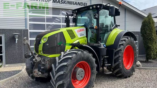 Tractor agrícola - Claas - axion 850 med frontlift og frontpto