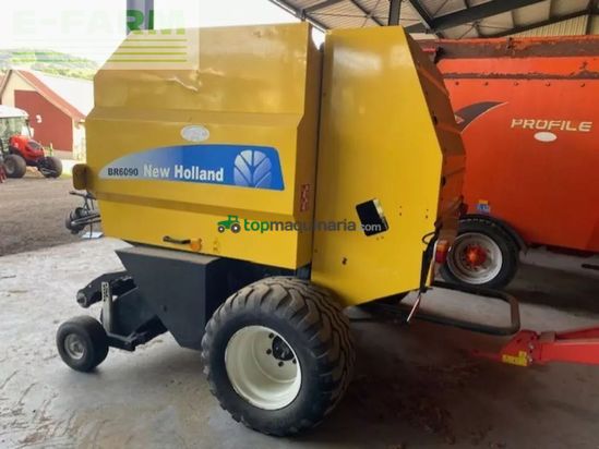 Empacadora gigant - New Holland - br6090